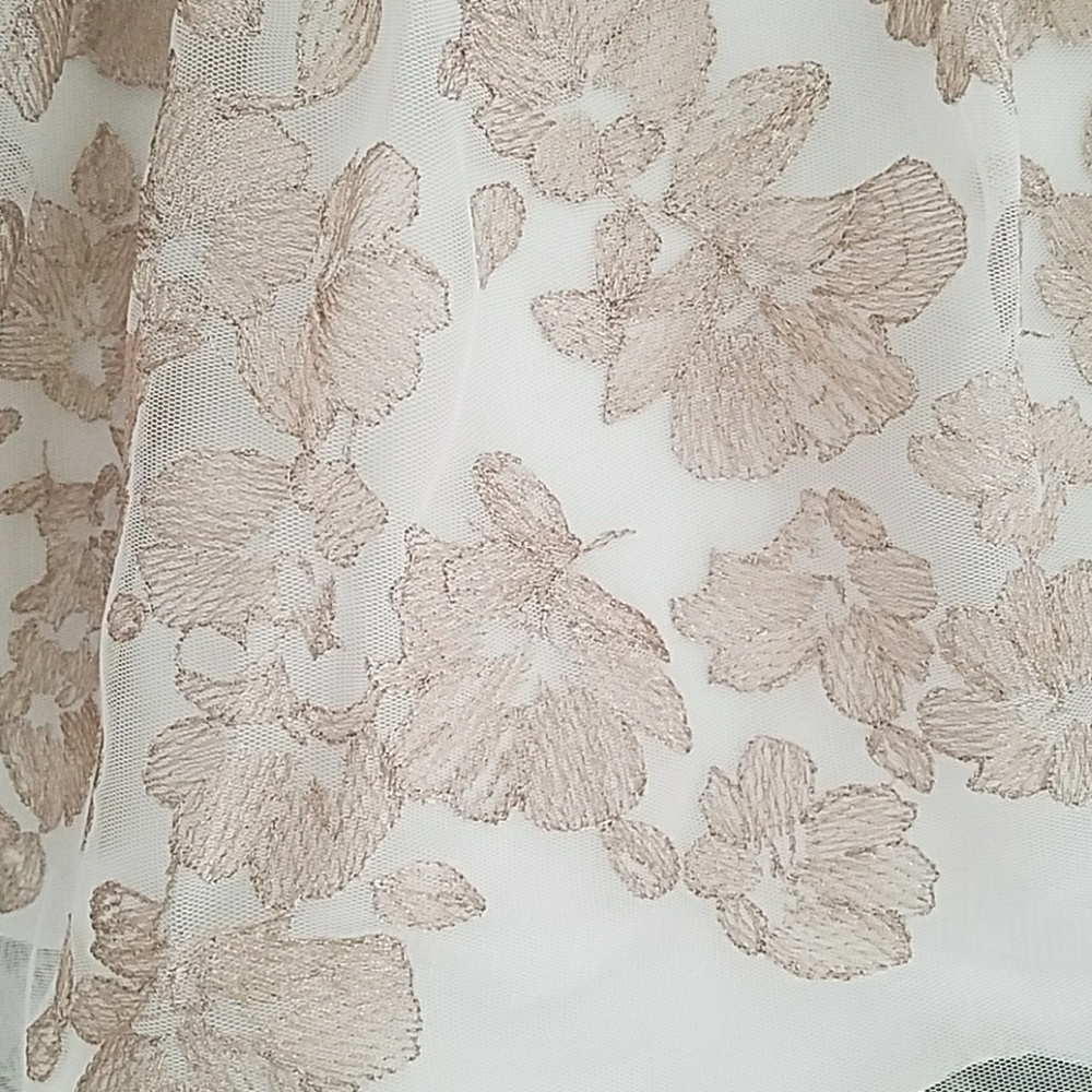 GORGEOUS  formal dress - Picture 3 of 8